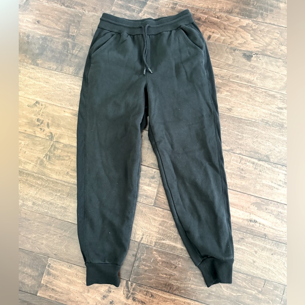Universal thread brand from Target.  Size small.  NWOT